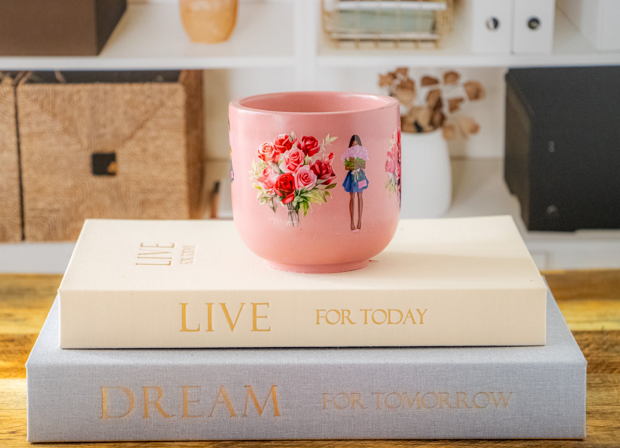 Roses Candle