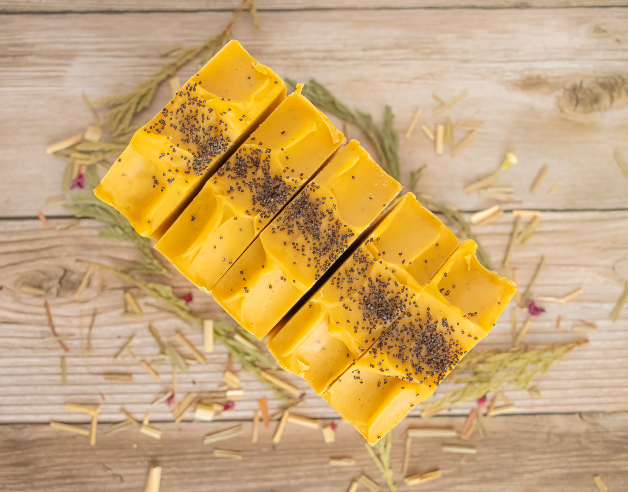 Lemon poppy seed soap