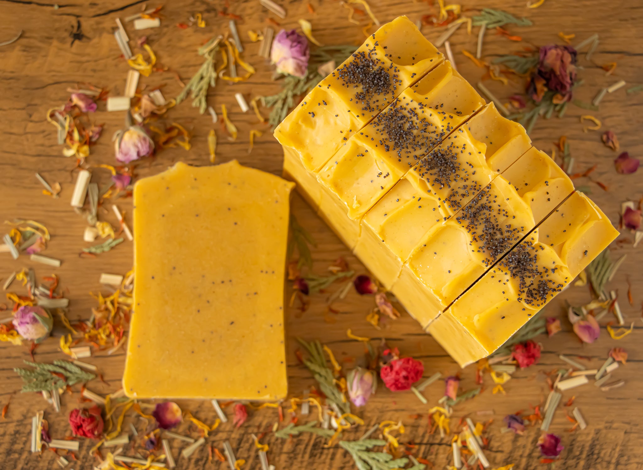 Lemon poppy seed soap